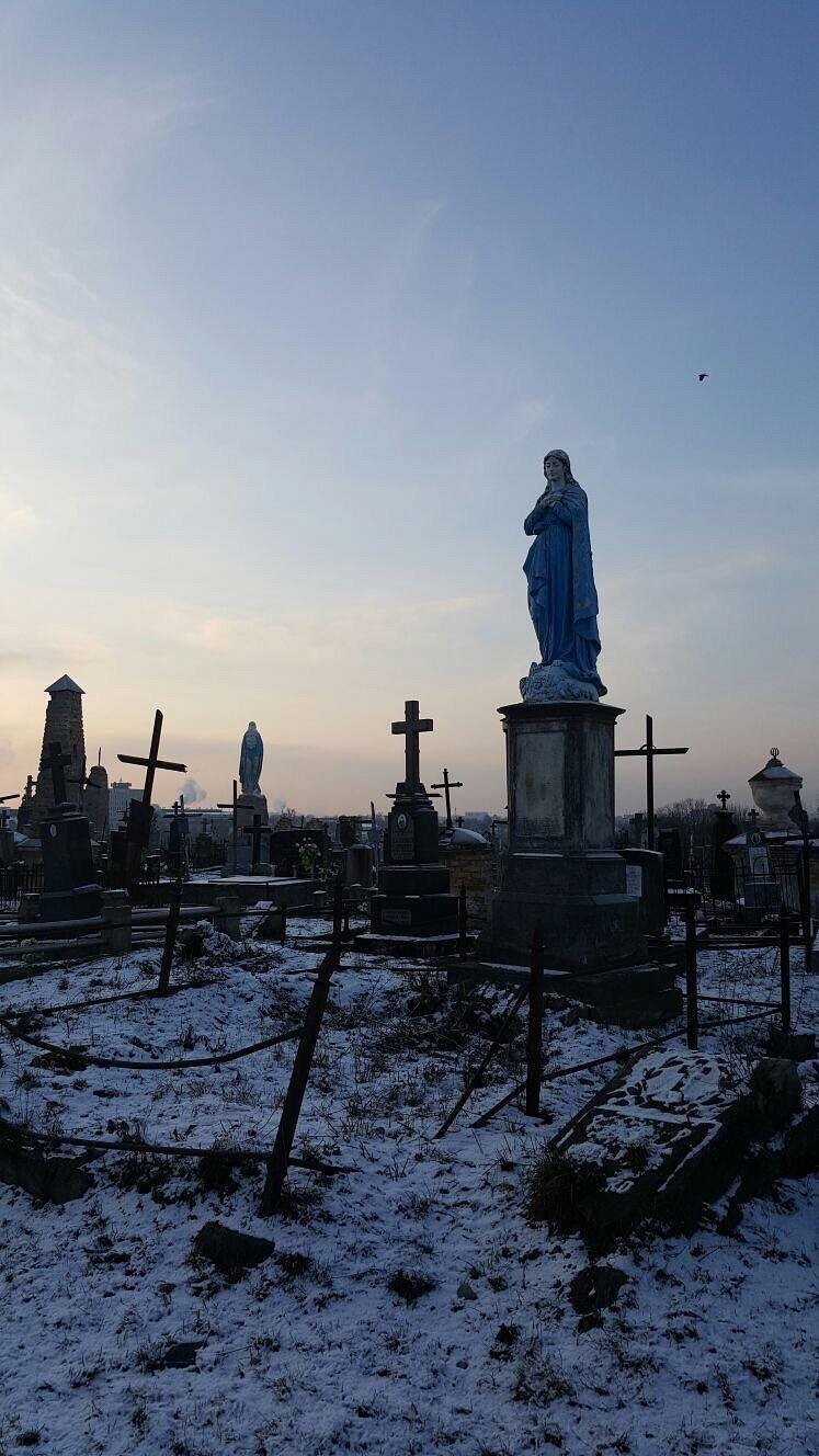 Старое городское кладбище