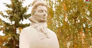 Памятник Элизе Ожешко