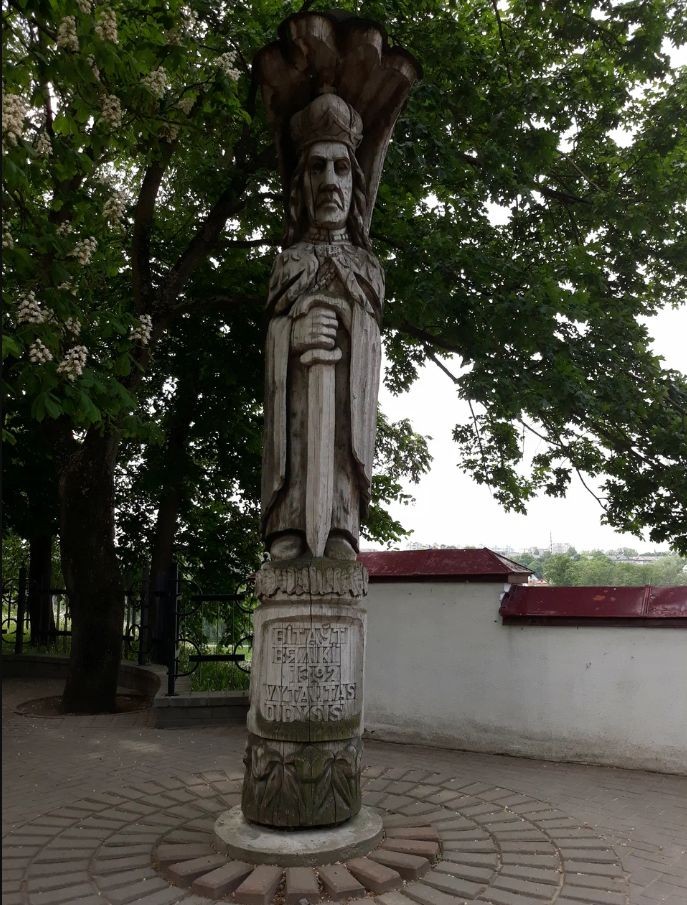 Статуя Витовта